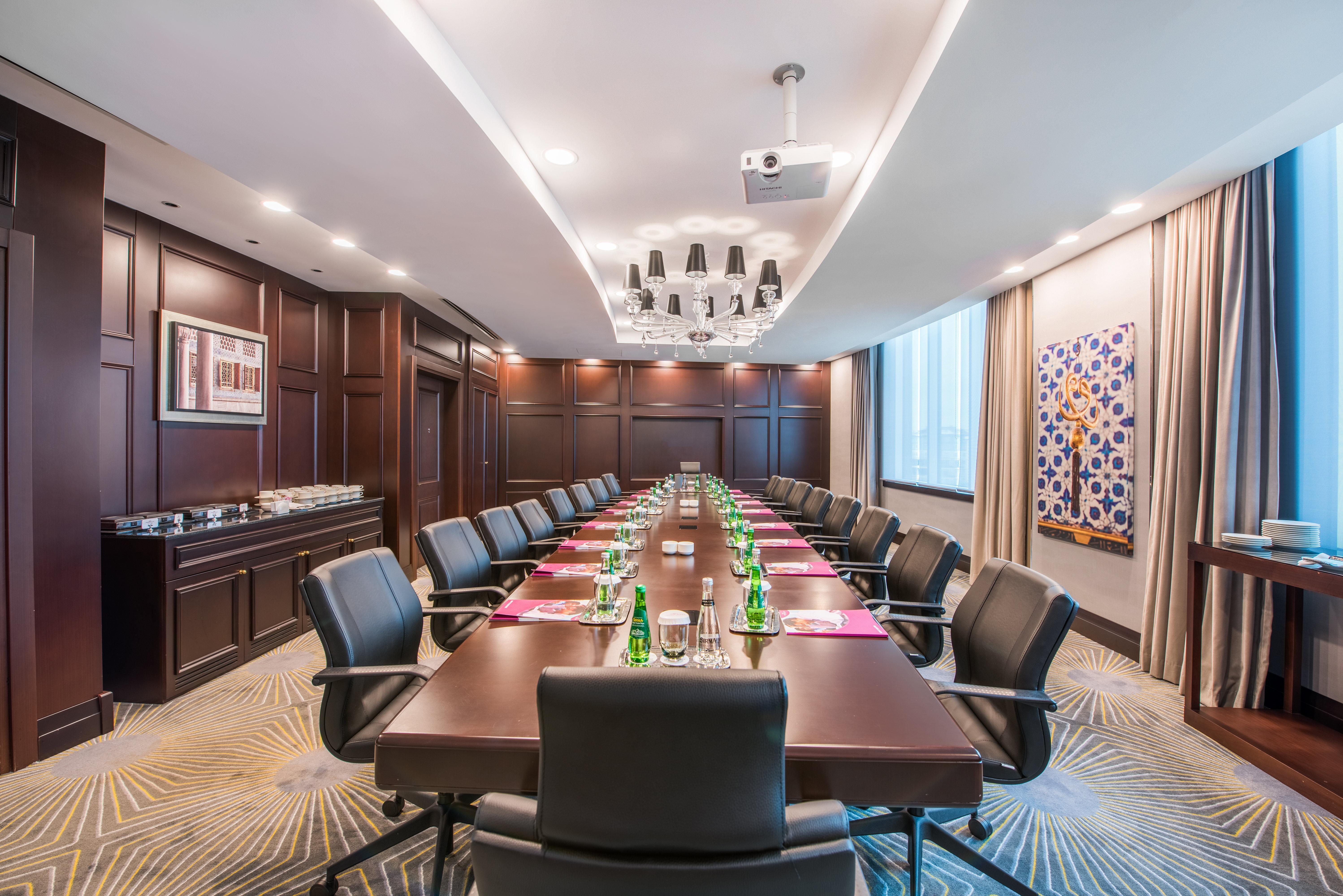 Crowne Plaza Istanbul Oryapark By Ihg Hotel Екстериор снимка